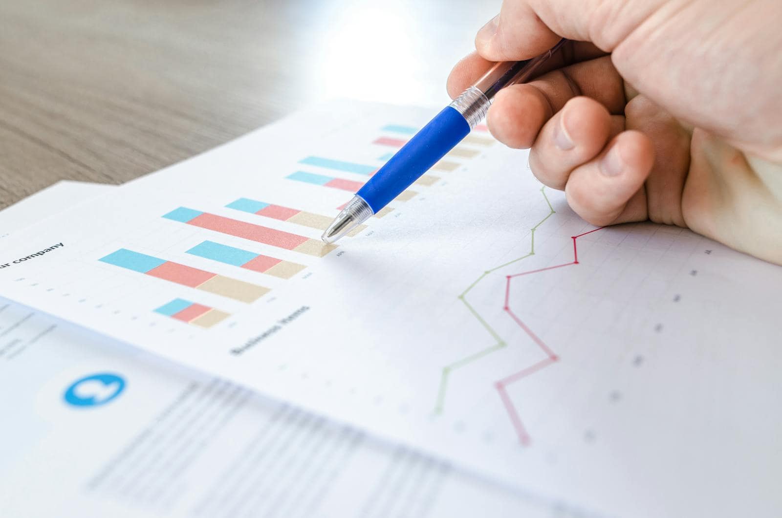 Take back the control of your retirement working on your financial independence